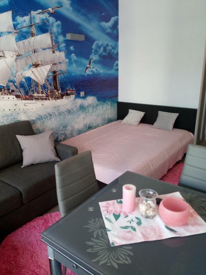 Apartament Slavia Rosa Miedzyzdroje Exterior foto